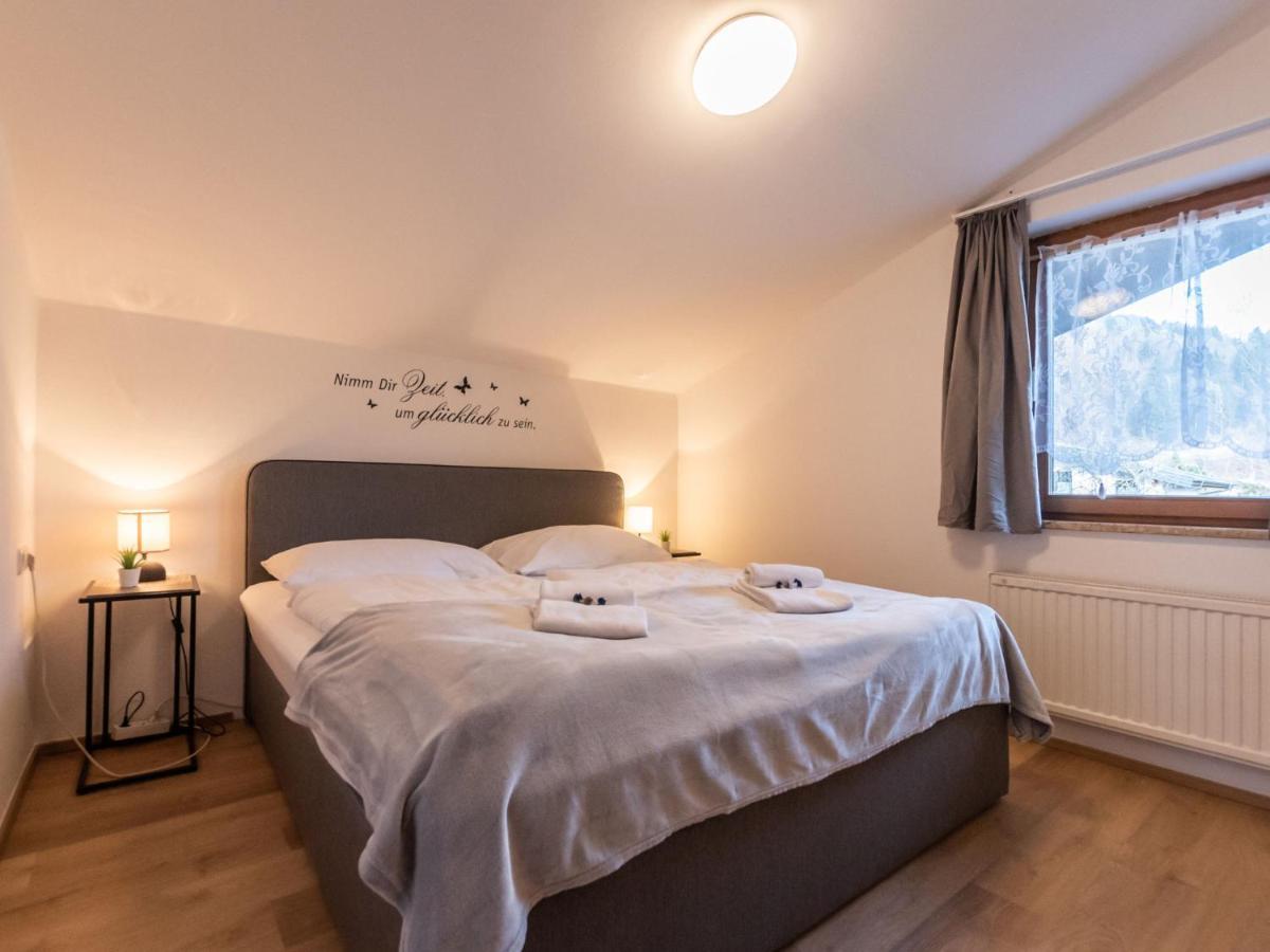 Apartment Alpenchalets - Zse203 By Interhome Zell am See Exterior foto